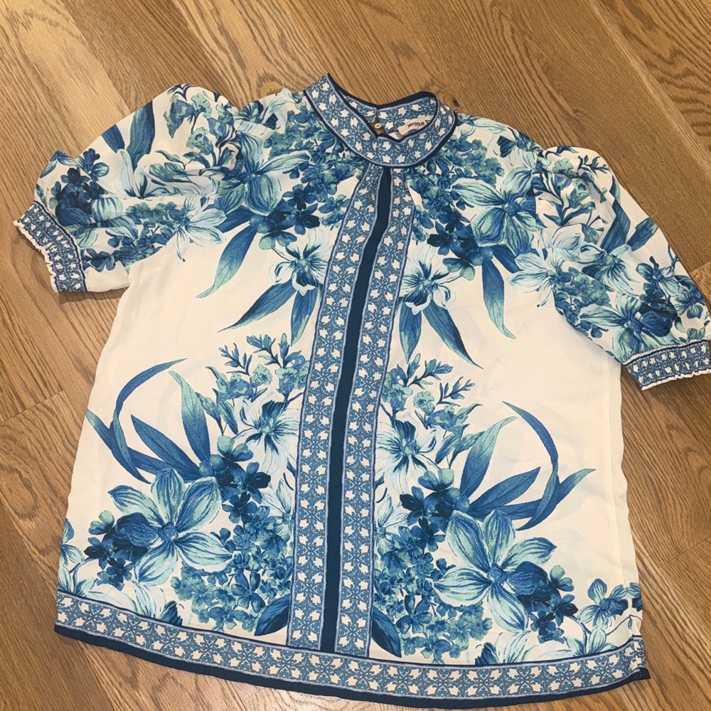 Jealous Tomato Blue and White Floral Top